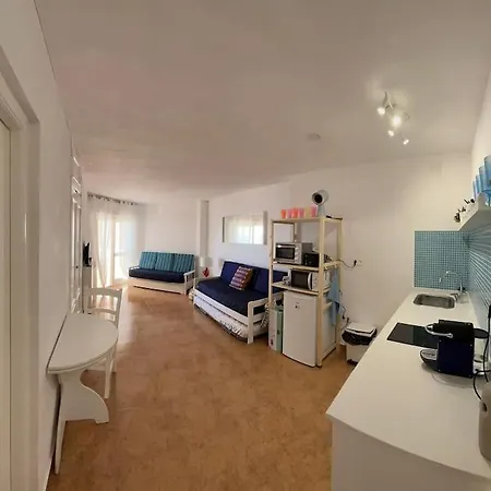 Estudio Con Piscina En 1ª Linea * La Manga del Mar Menor